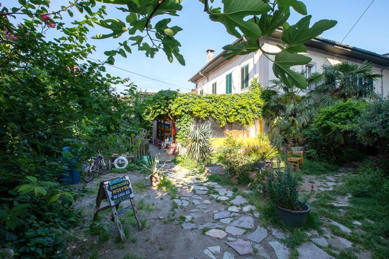 Mi Casa Es Tu Casa - Shkodra Backpackers Hostel المظهر الخارجي الصورة